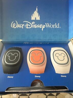 Walt Disney World MagicBand Set — Black, Coral, Ivory